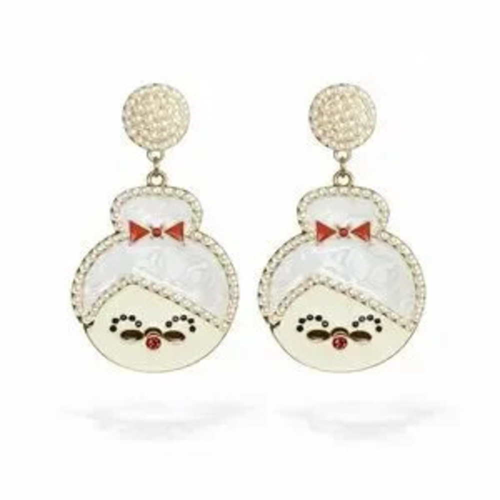 Elegant Granny Earrings With Enamel and Pearls